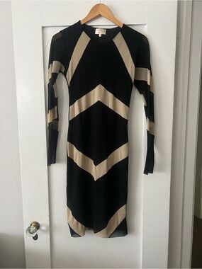 Viviana Black and Beige Chevron Long Sleeve Dress